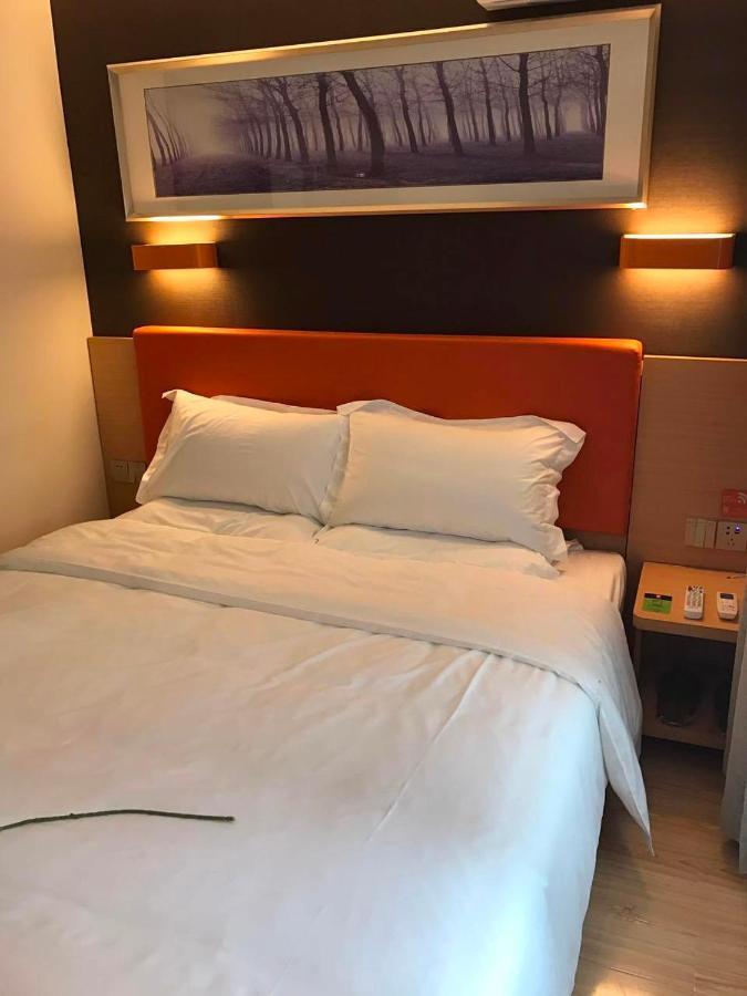 7 Days Premium Chongqing Jiangbei International Airport Branch Hotel ภายนอก รูปภาพ