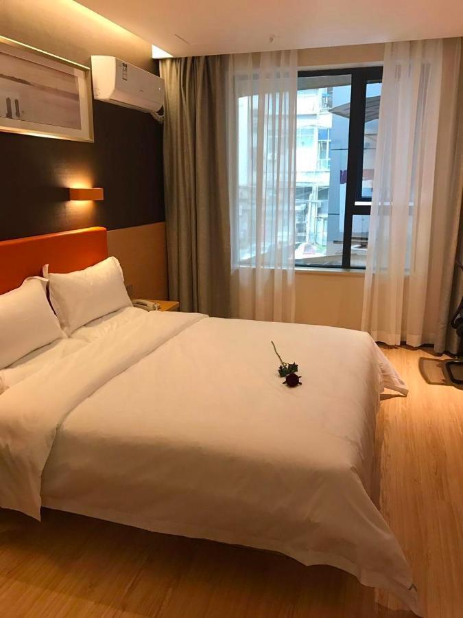 7 Days Premium Chongqing Jiangbei International Airport Branch Hotel ภายนอก รูปภาพ