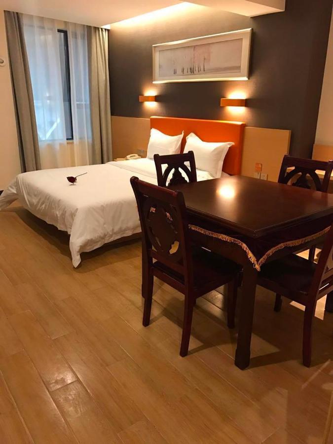 7 Days Premium Chongqing Jiangbei International Airport Branch Hotel ภายนอก รูปภาพ