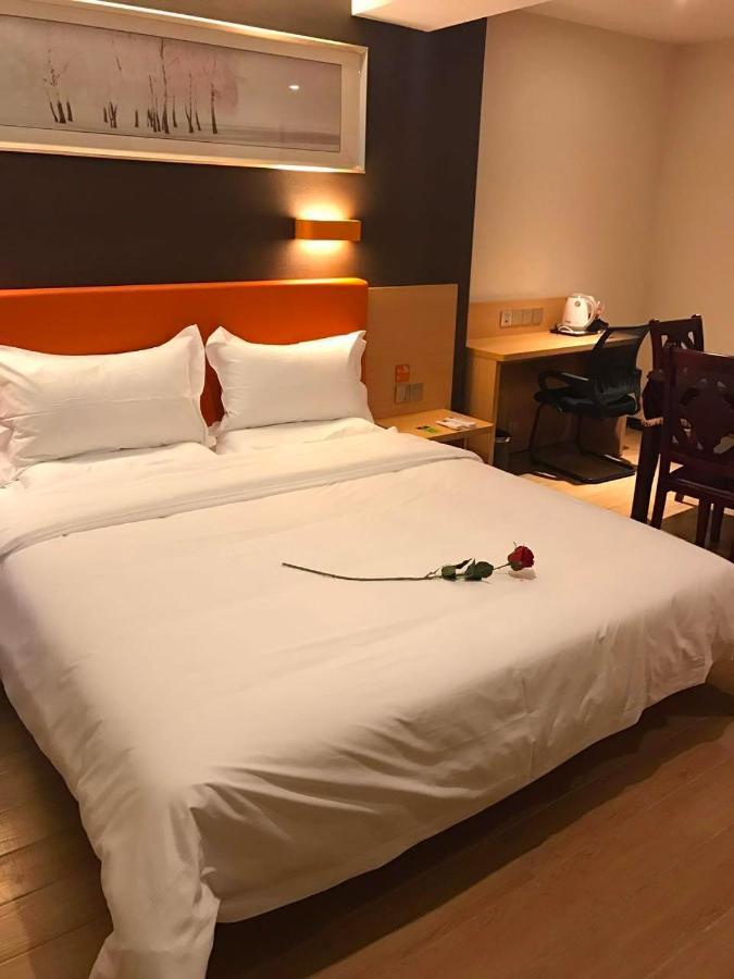7 Days Premium Chongqing Jiangbei International Airport Branch Hotel ภายนอก รูปภาพ